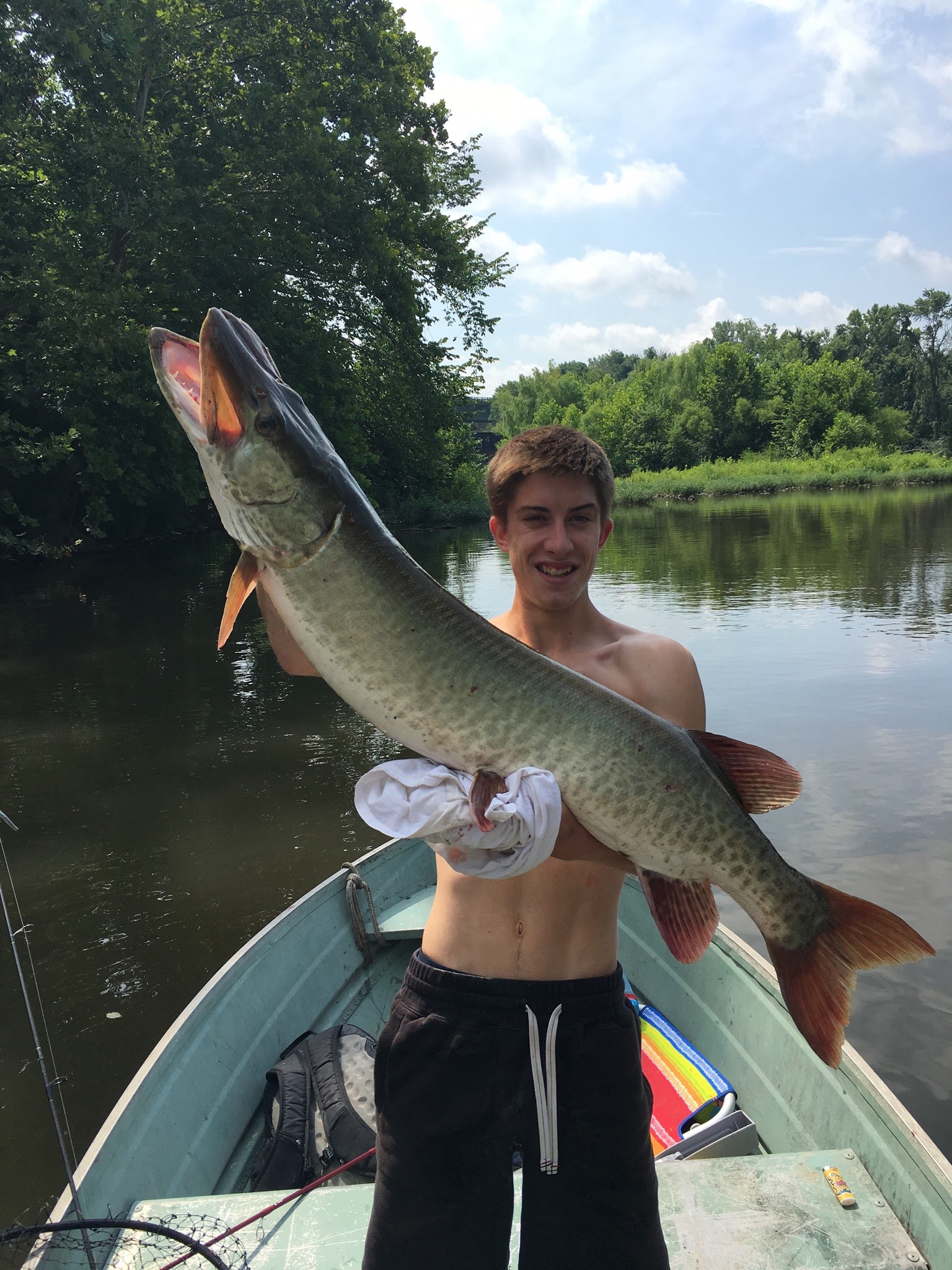 Photo of 45-inch Muskie Caught in Schuylkill River Goes Viral ...